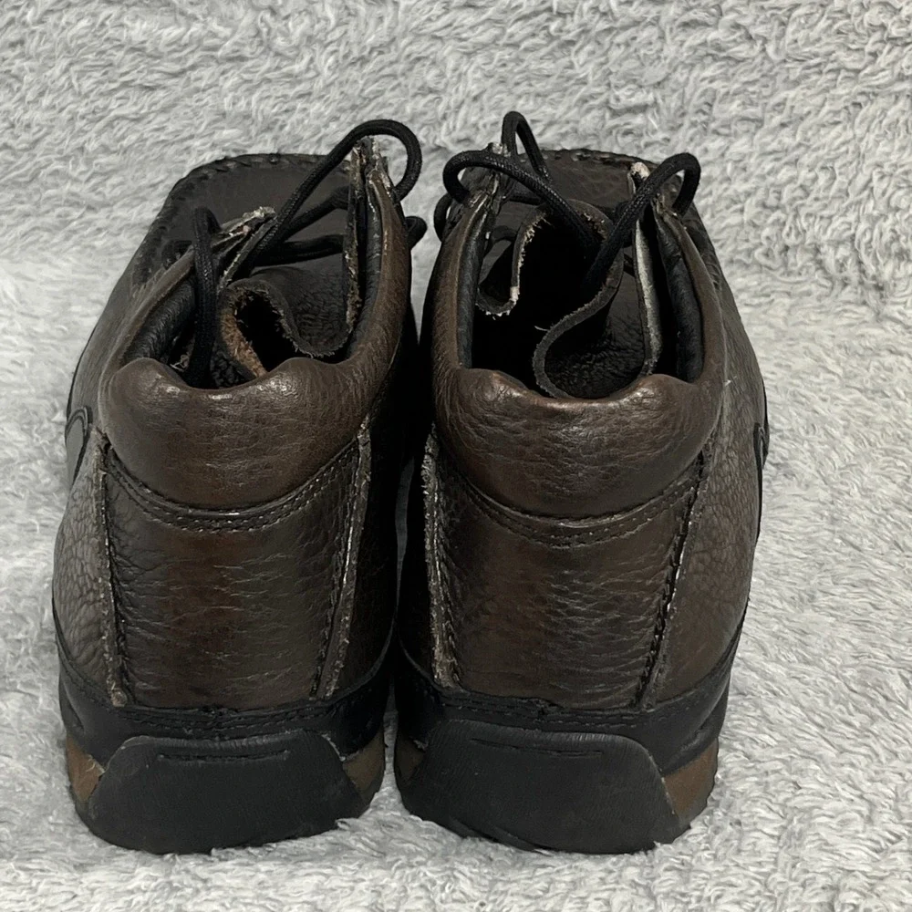 GBX chukka boots